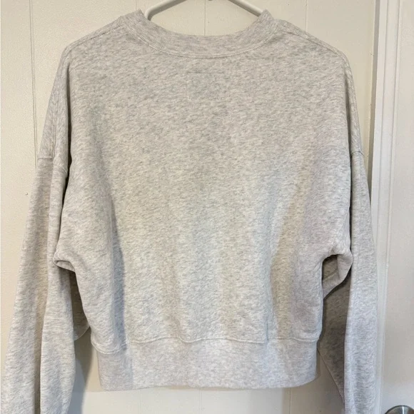 Abercrombie & Fitch Women’s Crew Neck Sweater - Picture 2 of 5